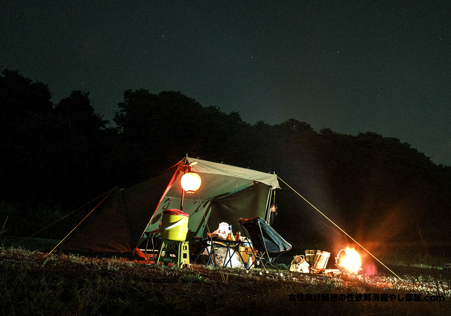 sorokyannnn 01 - 深夜の誰もいないキャンプ場でしし座流星群監視モツ鍋キャンプ